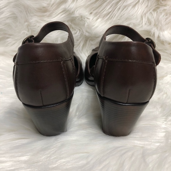 dansko mary jane heels